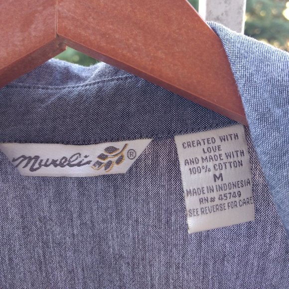 Button Up Top Blouse Embroidered - Picture 3 of 14